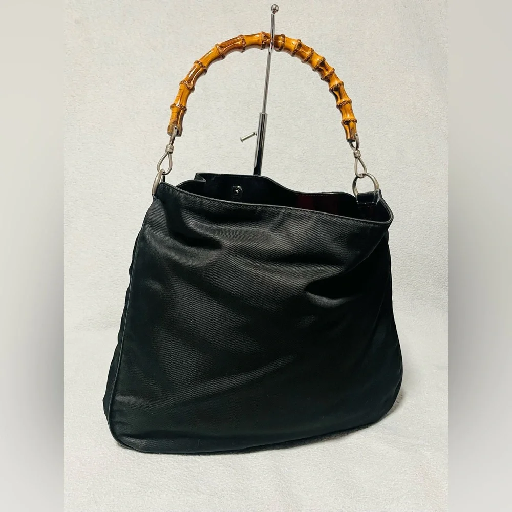 Gucci Bamboo Nylon/ Patented Leather Shoulder Bag - Picture 2 of 15